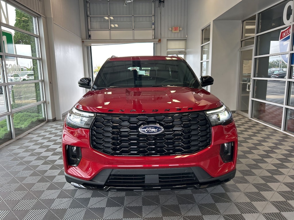 New 2025 Ford Explorer ST-Line SUV