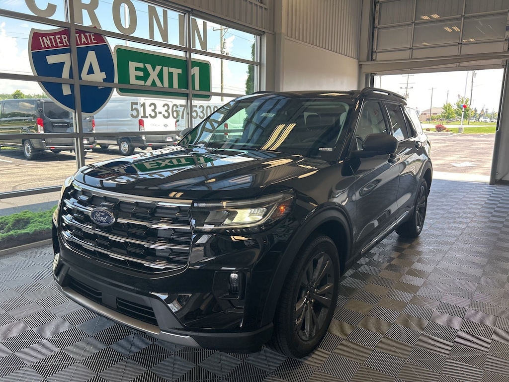 New 2025 Ford Explorer Active SUV