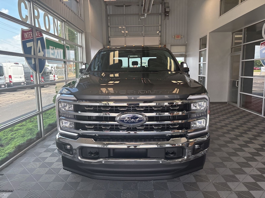 New 2025 Ford F-350 F-350 Lariat TRUCK