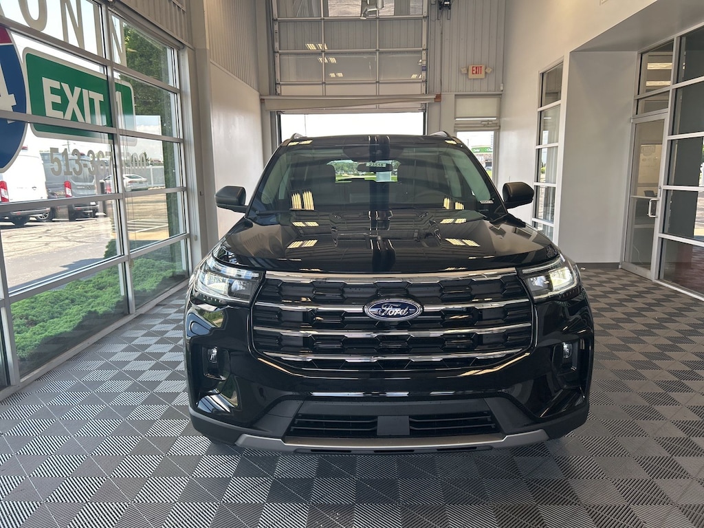 New 2025 Ford Explorer Active SUV