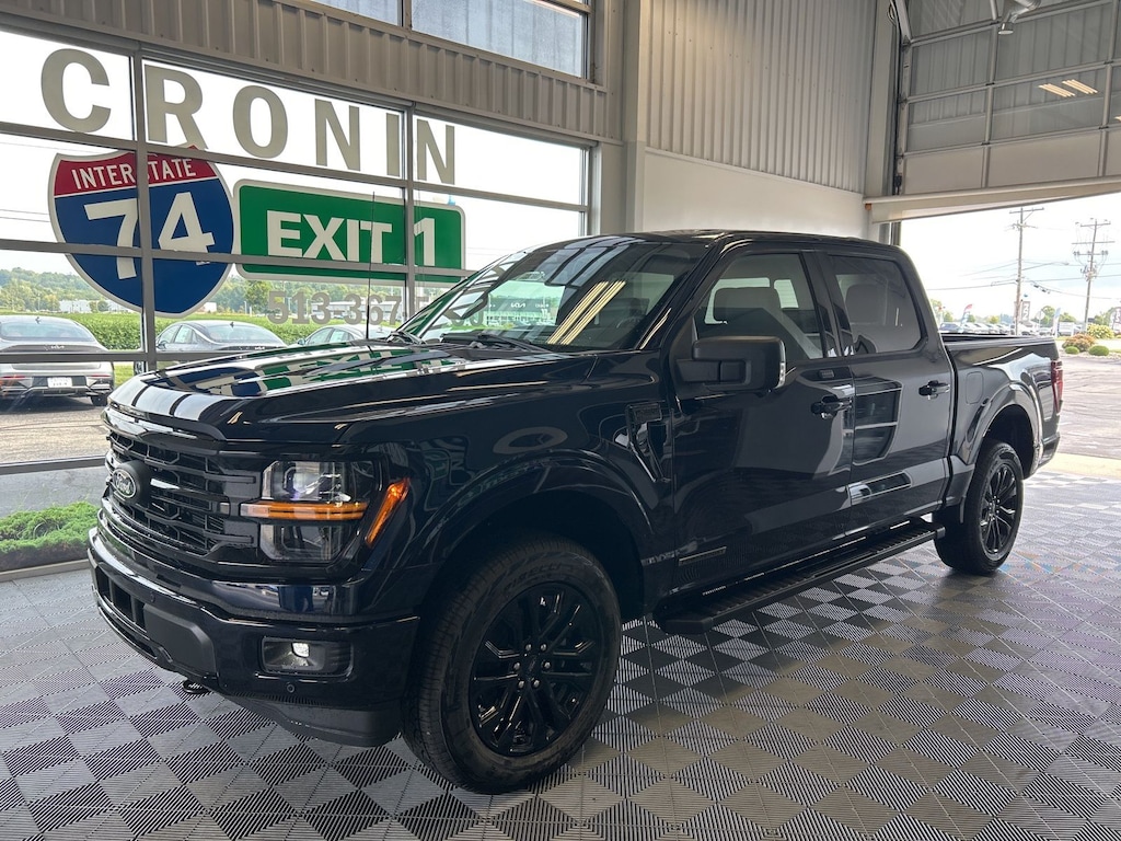 New 2025 Ford F-150 XLT TRUCK