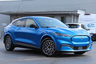 2025 Ford Mustang Mach-E Premium CROSSOVERS