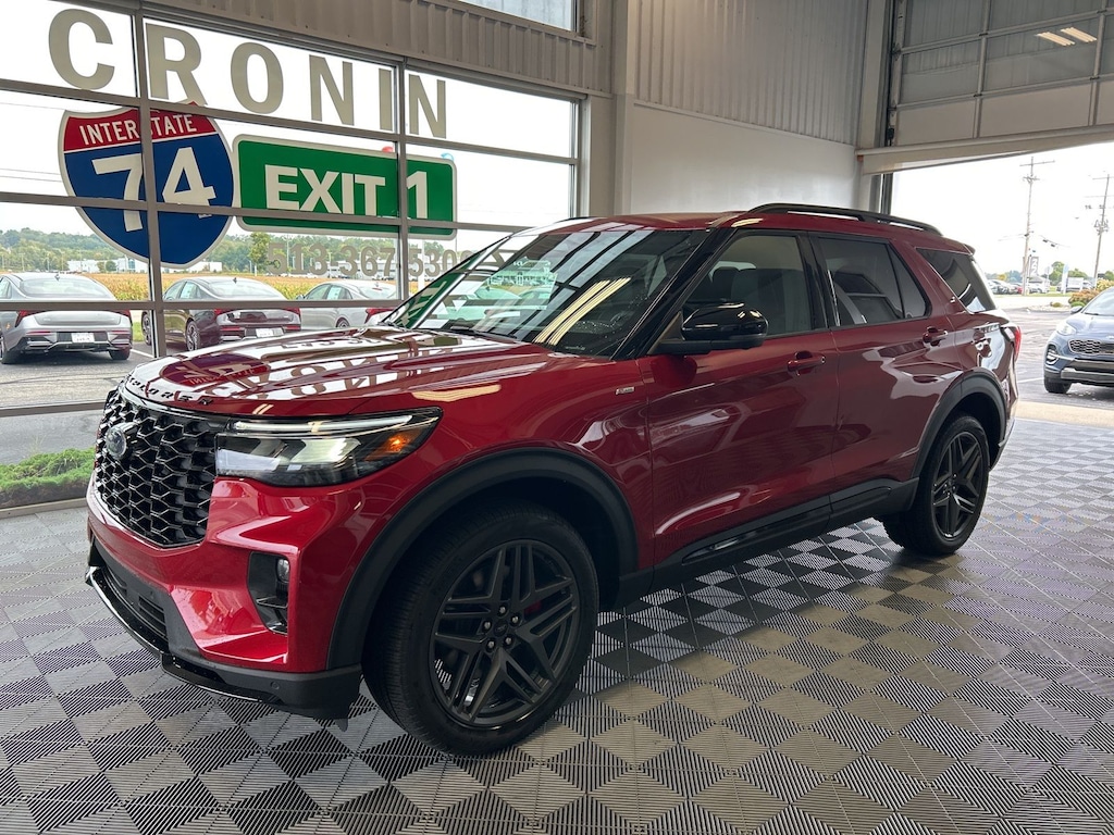 New 2025 Ford Explorer ST-Line SUV