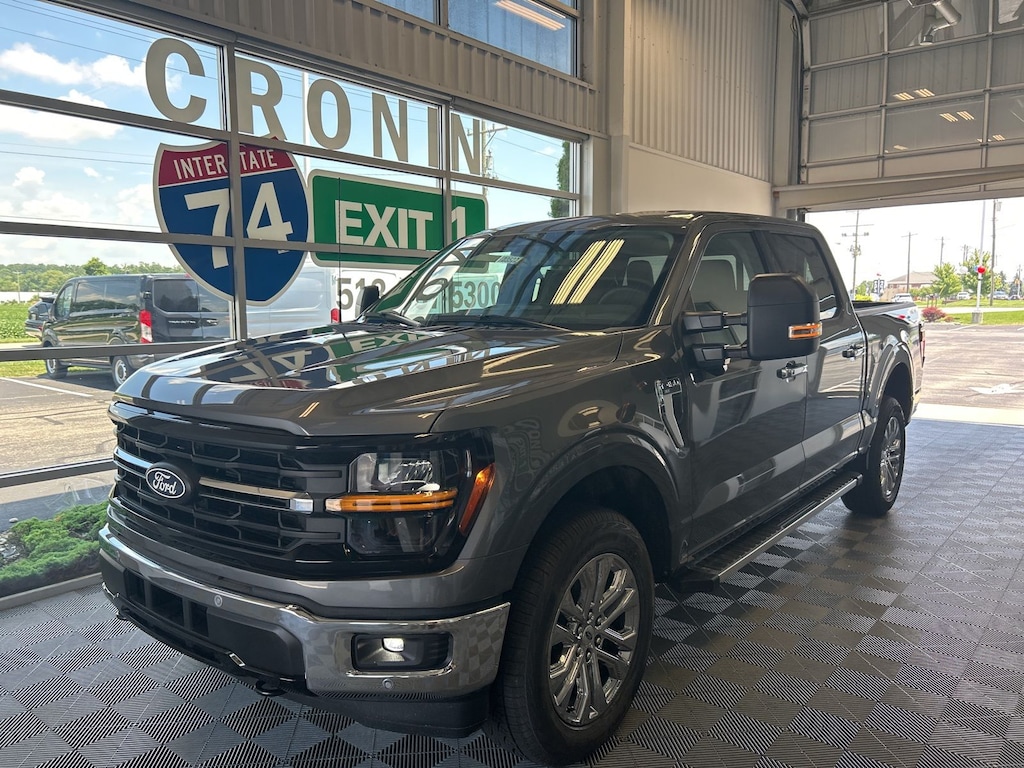 New 2025 Ford F-150 XLT TRUCK