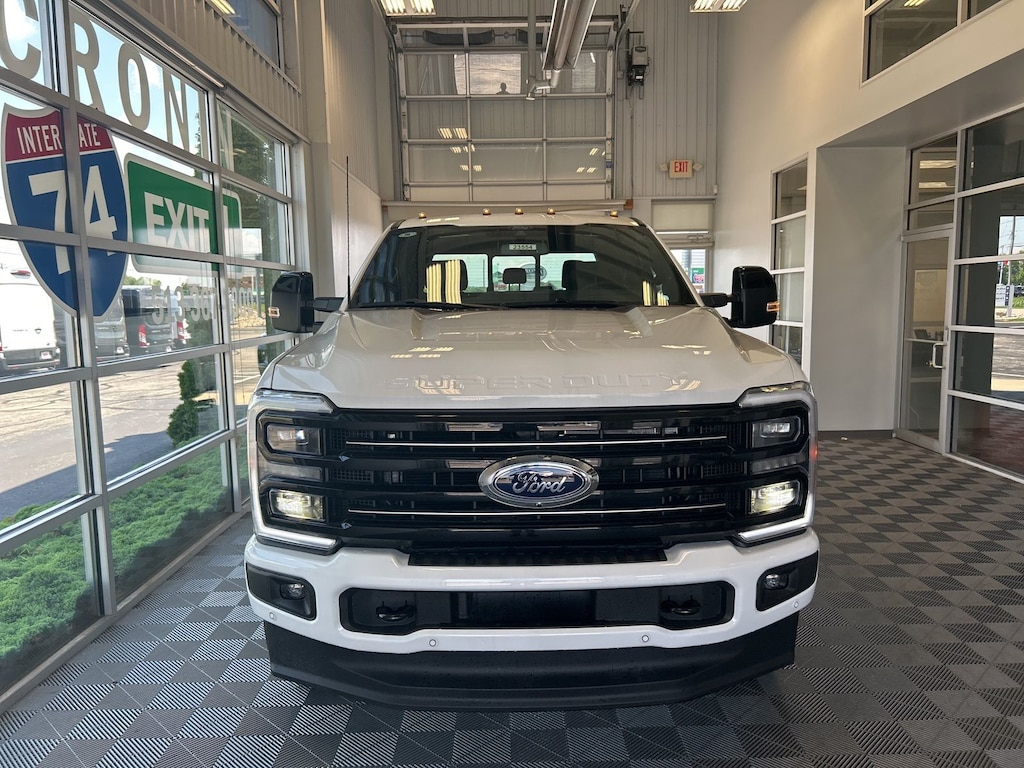 New 2025 Ford F-350 F-350 Platinum TRUCK